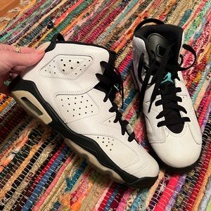 Jordan 6 Hyper Jade - 7Y